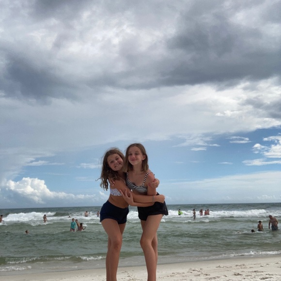 Meet your Posher, Natalie - Picture 1 of 1